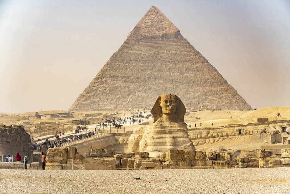 De mest berömda pyramiderna hittar man på Gizaplatån